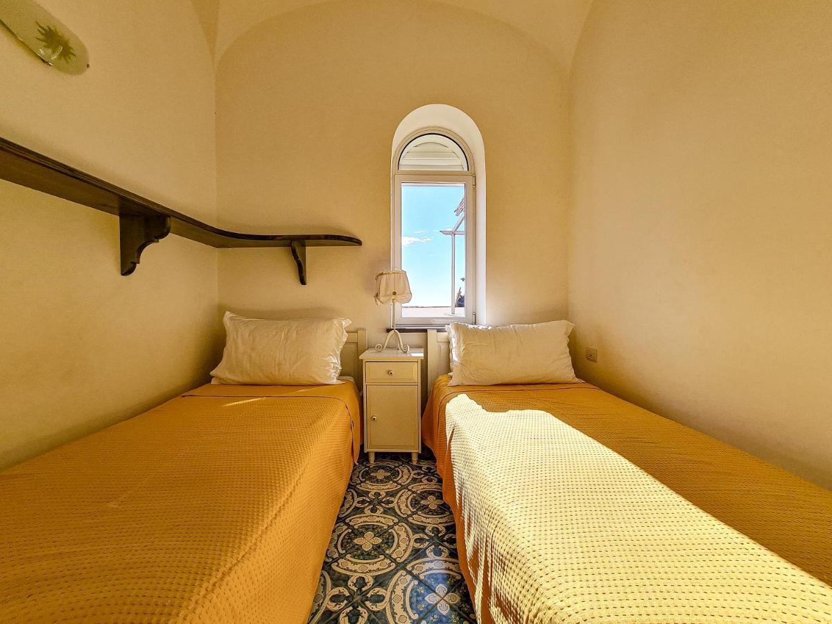Il Dipinto Apartment Капри Екстериор снимка